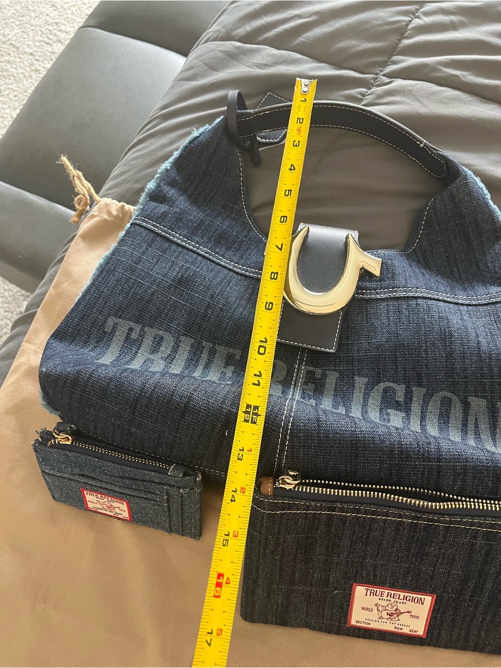 True Religion shoulder/tote bag set Blue Denim Logo Hobo with Wristlet - Picture 9 of 14